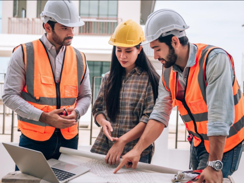 Gerenciamiento y supervisión de proyectos
